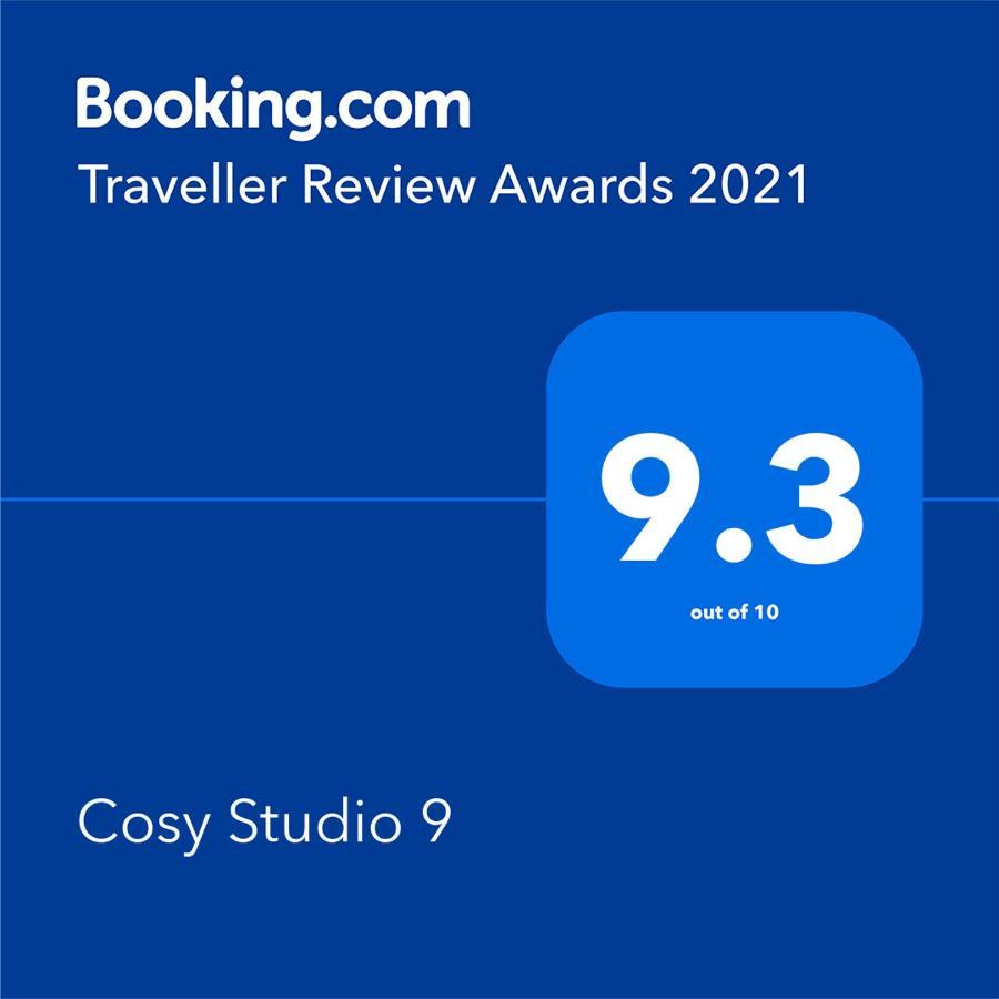 Cosy Studio 9 圣君士坦丁和海伦那 外观 照片
